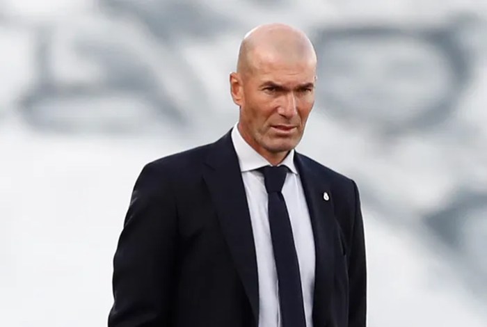 Zidane: “Saya Siap Kembali Melatih Tim Besar”